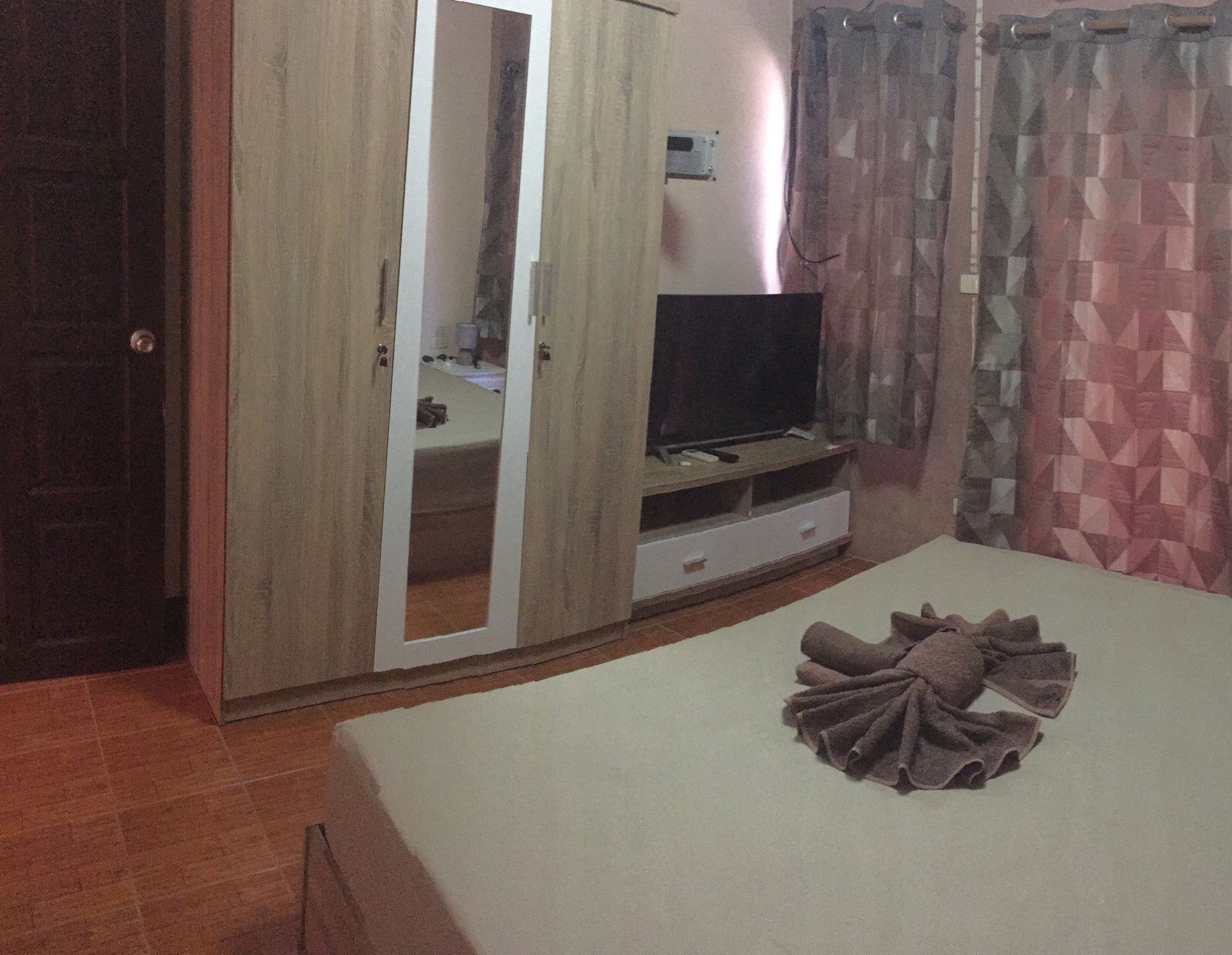 Villa Камала Бийч Екстериор снимка